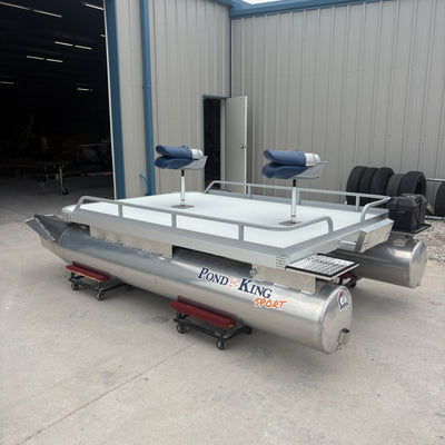 Small Pontoon Boat for Bass Fishing - Georgia 