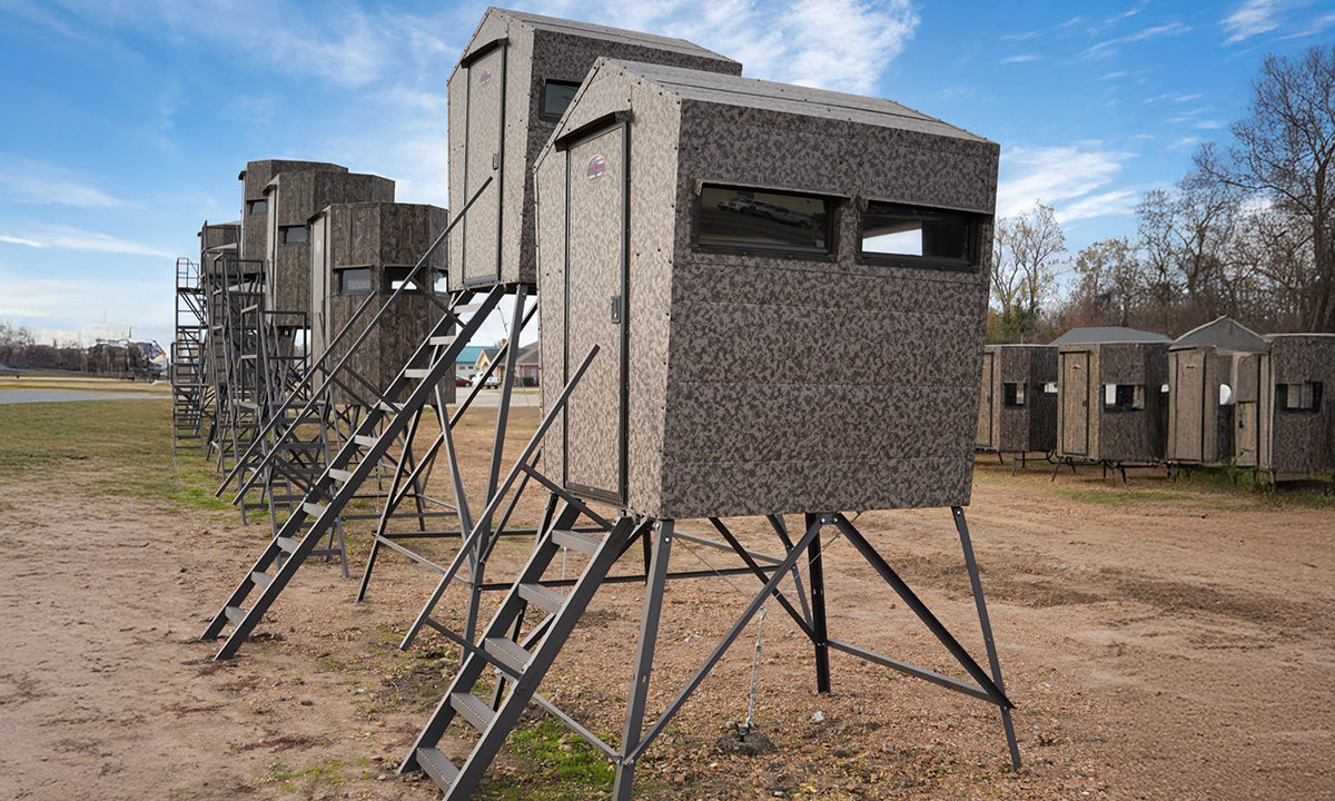 Little Buck blinds with 4ft and 8ft towers and handrails