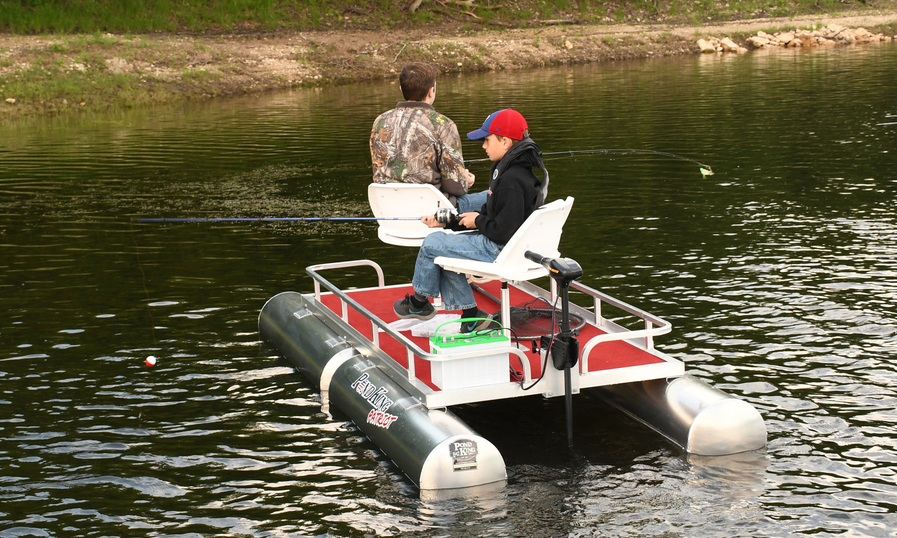 Pontoon Ing Patriot Mini Pontoon Boat | Two-Man Fishing Pontoon Boat – Pond King, Inc.